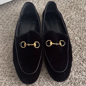 Gucci Velvet Loafers size 39